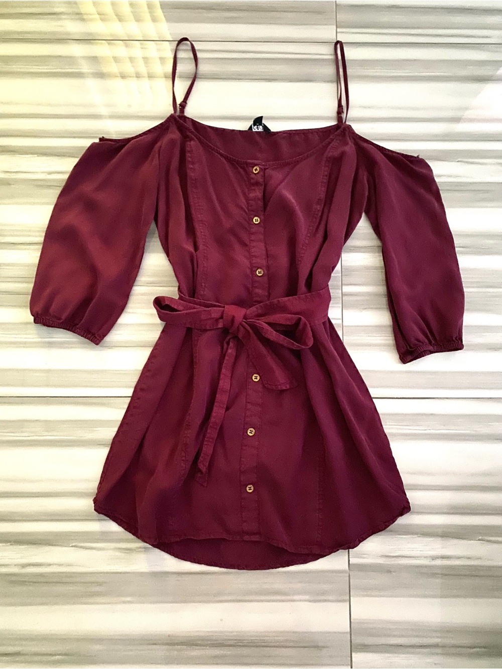 GBG Los Angeles Burgundy One-Shoulder Button-Front Dress